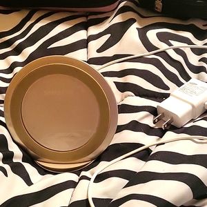 Samsung wireless charging dock